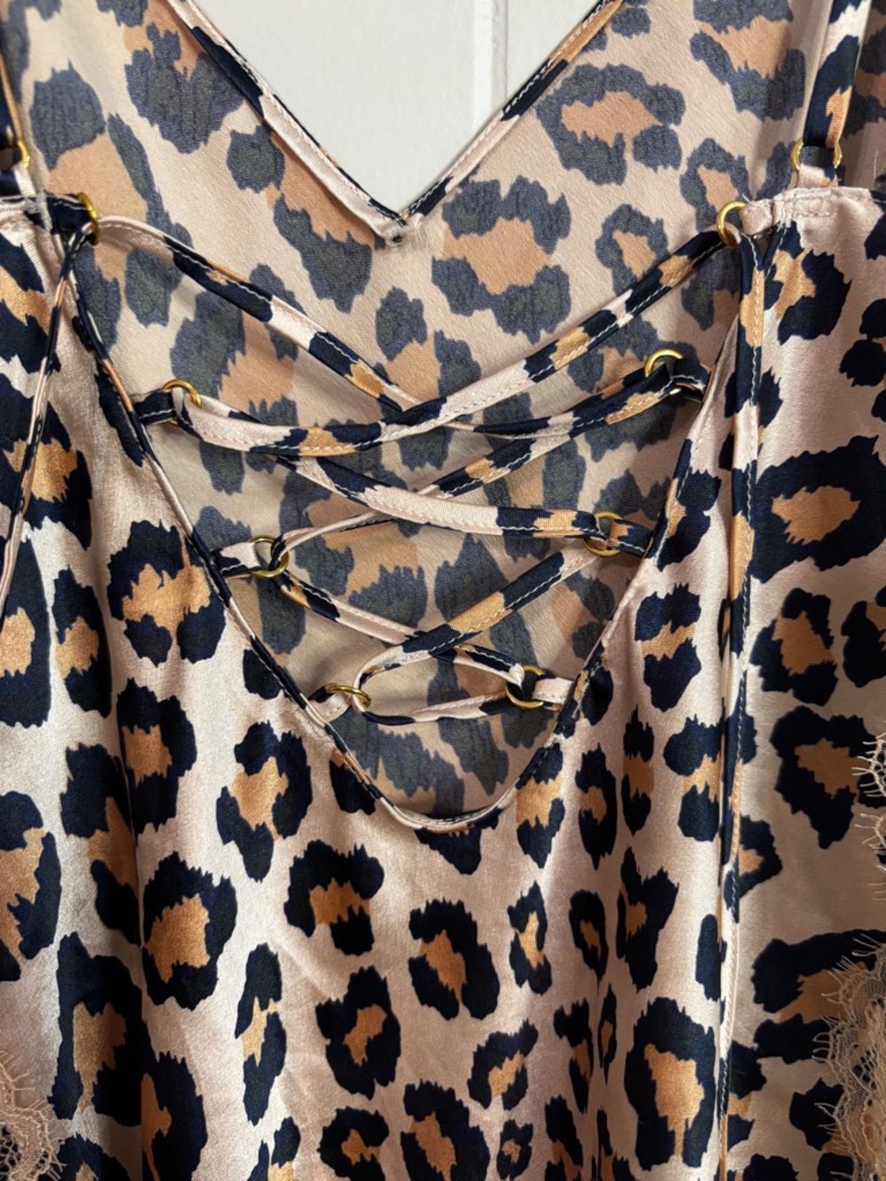 Victoria’s Secret Leopard Lace Cami XS Y2K Satin Tie Back Top Going Out - Picture 4 of 14